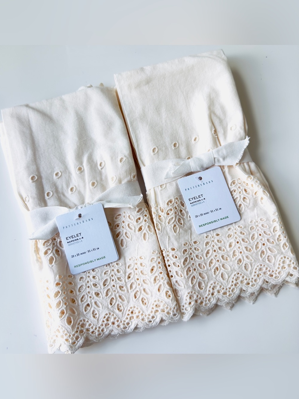 Pottery Barn Eyelet 100% Organic Cotton 20” sq Napkins, Set of 8, NWT Retail $98